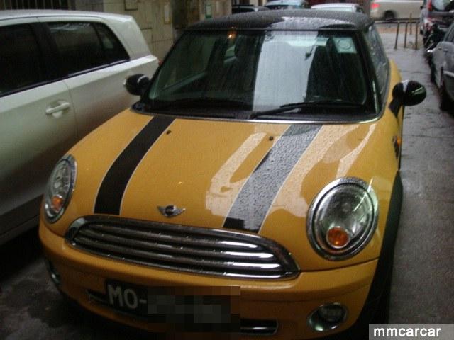 二年Mini自動波黄色一手咪連買牌