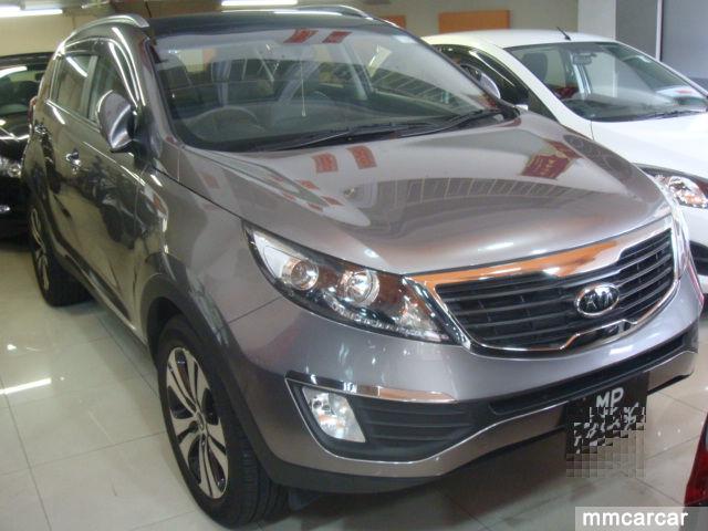 1年起亞Sportage2.0雙天窗灰色