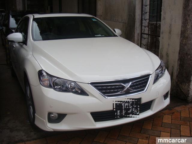 新款豐田MARK X2.5白色