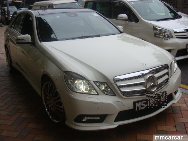 11平治E300AMG包圍天幕頂合金鈴白色