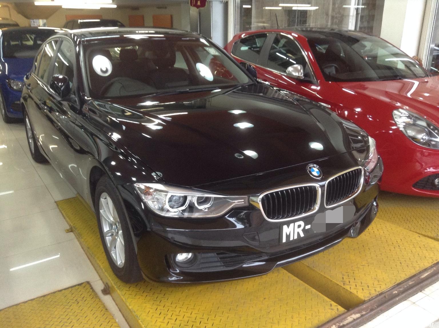 新款BMW 320i黑色F30頂班天窗後視真皮電椅一手咪少