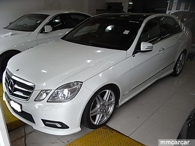 平治E300白色AMG版玻璃頂電尾門