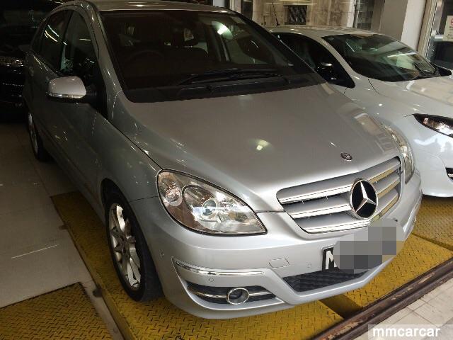 11年平治B200一手車銀色